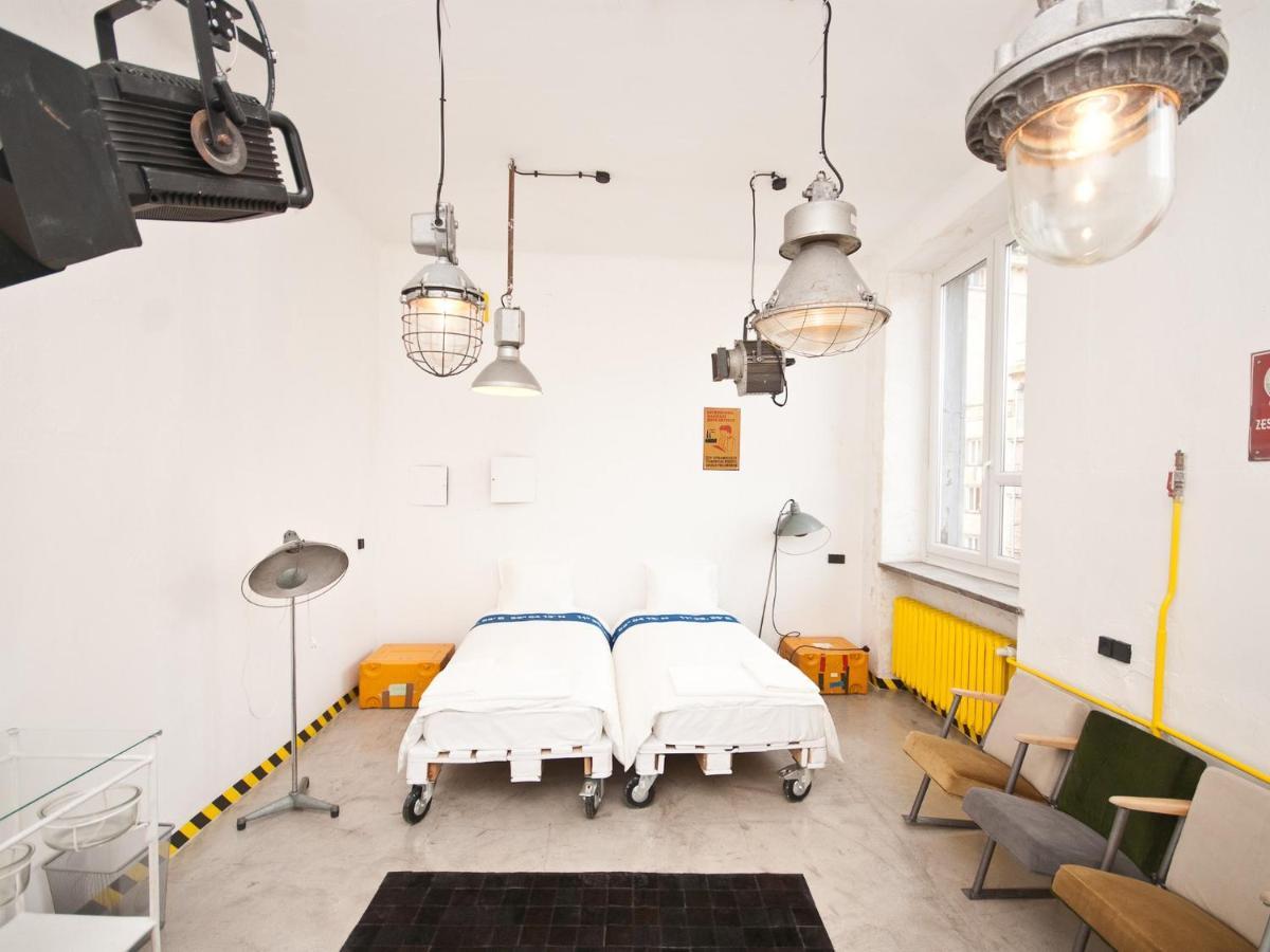 Апартаменти Loft Lot Pszczoly Варшава